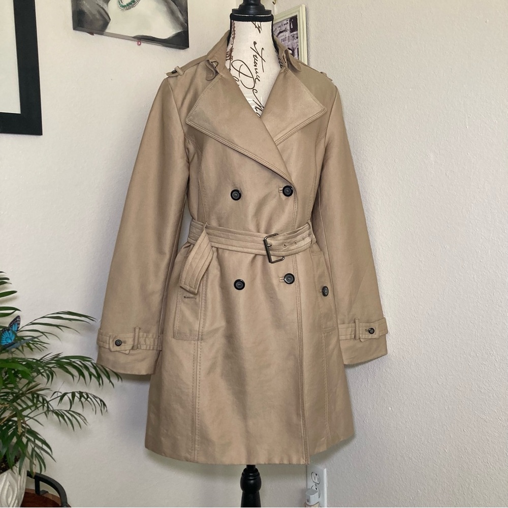 Kristen Blake Classic Tan Double-Breasted Women's Trench Coat Medium